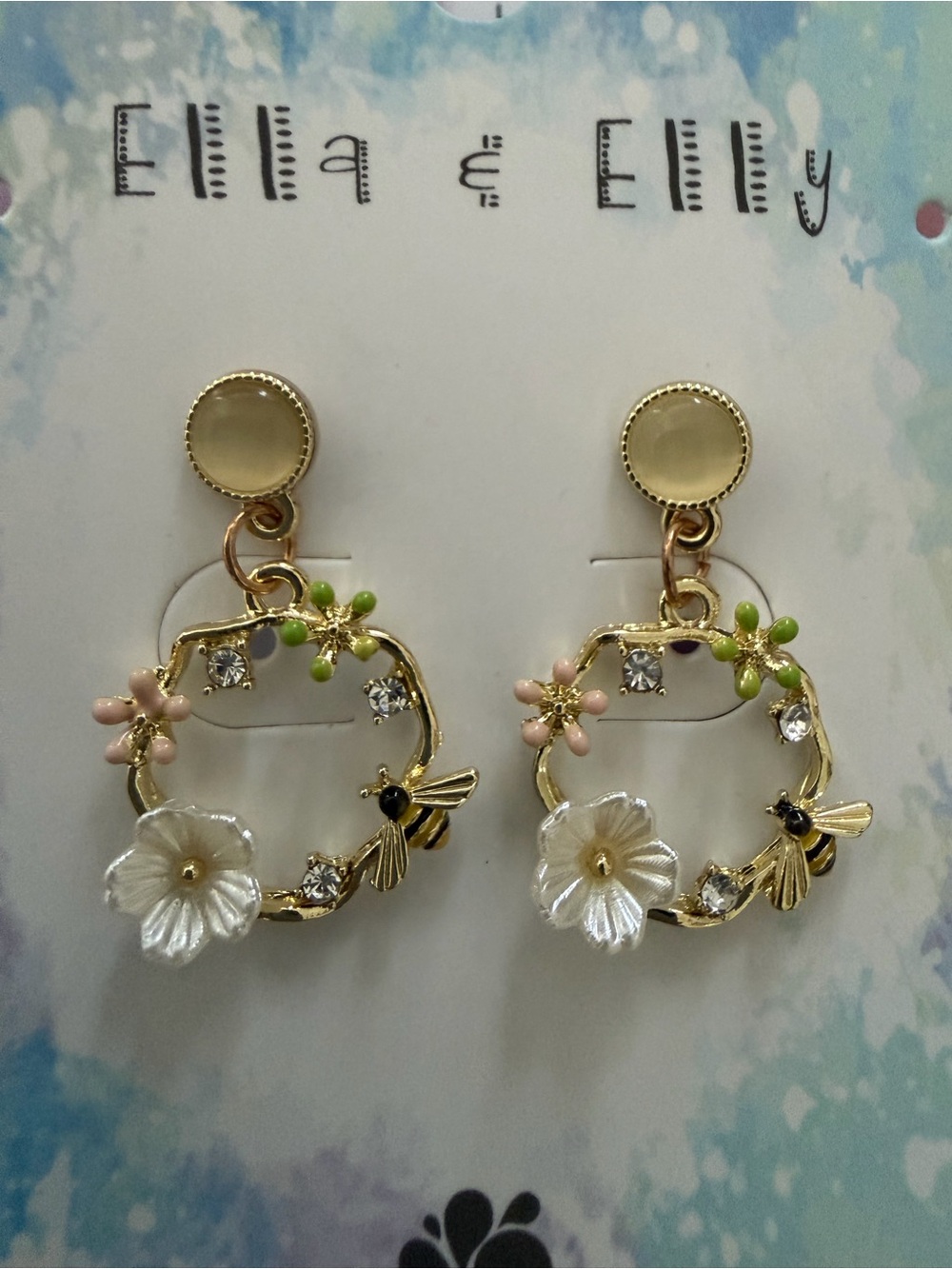 Ella & Elly - Gold Floral Bee Hoop Earrings
